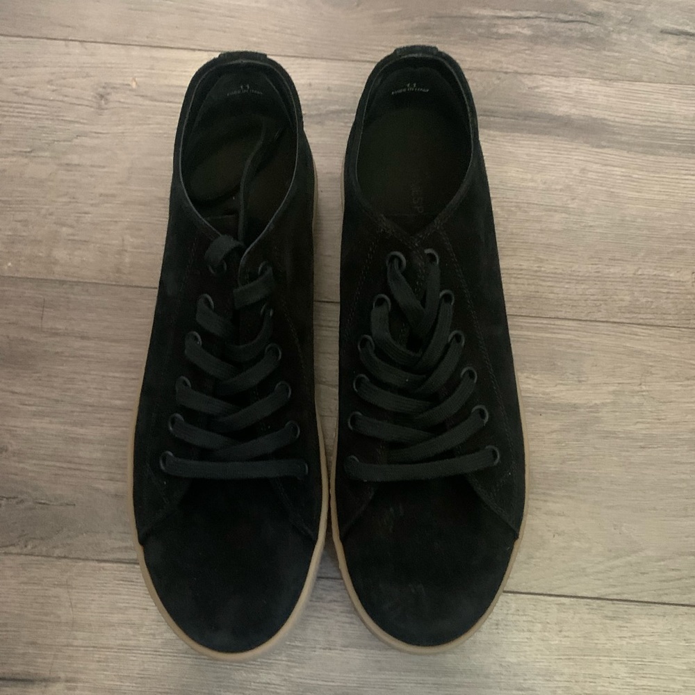 James Perse shoes new with out box